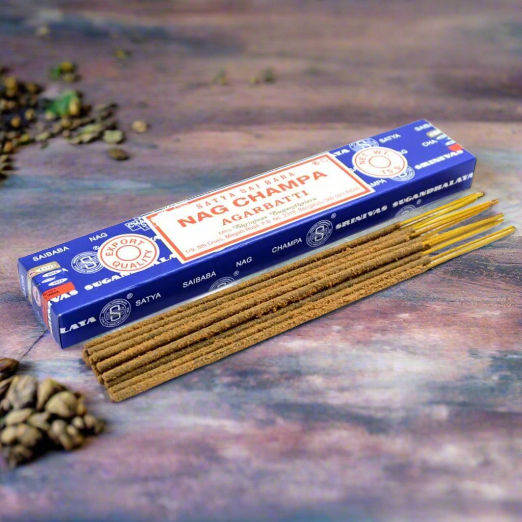 Satya Nag Champa Incense Sticks – Scent of Timeless Reverence, 15 g by Satya / Shrinivas Sugandhalaya