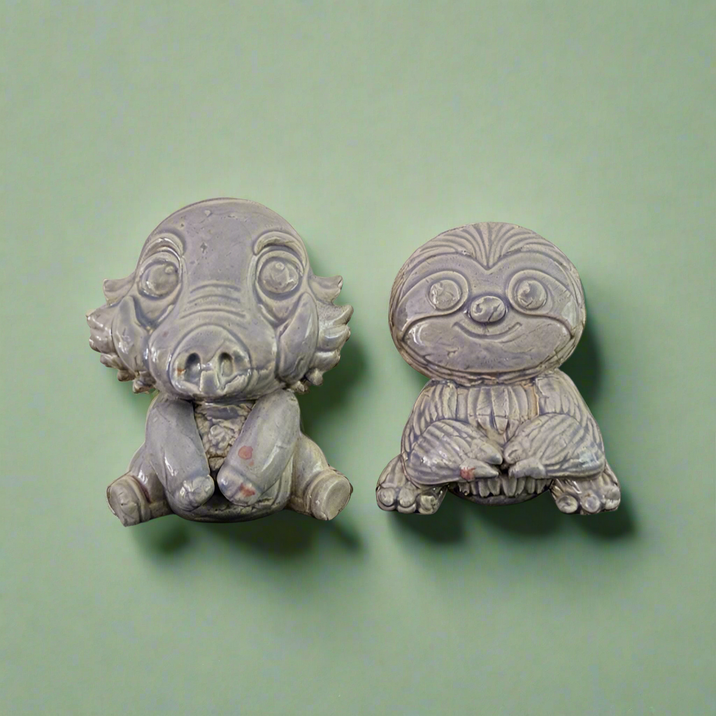 Cute Cryptid Magnets – Set of 2 Whimsical Ceramic Ornaments, 5× 0.5 cm