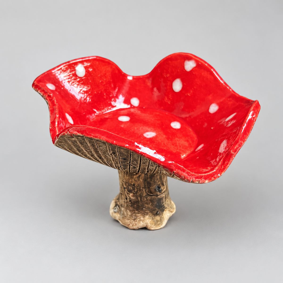 Fairy Ring Ceramic Bowl – Mushroom Pedestal, Various Sizes