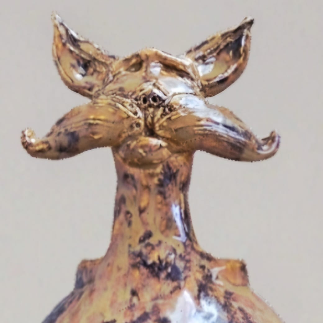 AristoCat Ceramic Figurine & Vase – Baronial Watchful Grace, Ø12×23 cm by Red Raven Pottery