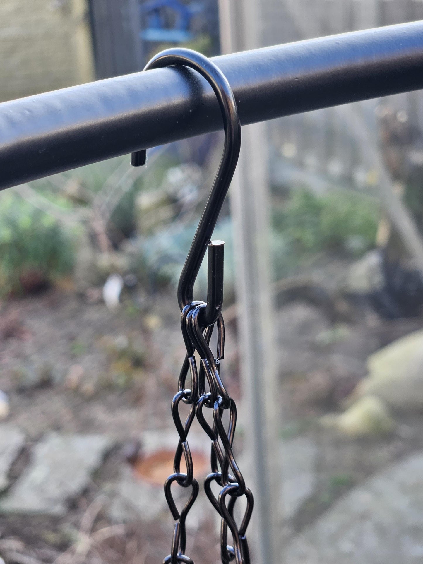 vogelbadje met ophanghaak handgemaakt