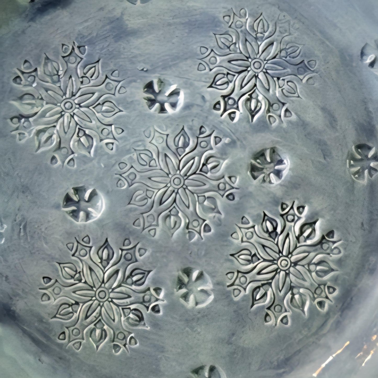 Oceanic Mandala Ceramic Plate – Summer Memories Captured in Glaze, Ø21.5×2 cm