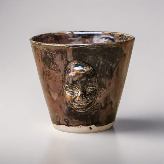 Life on Mars Ceramic Mini Planter – Alien Newborn in Clay, Ø5×4.5 cm by Red Raven Pottery