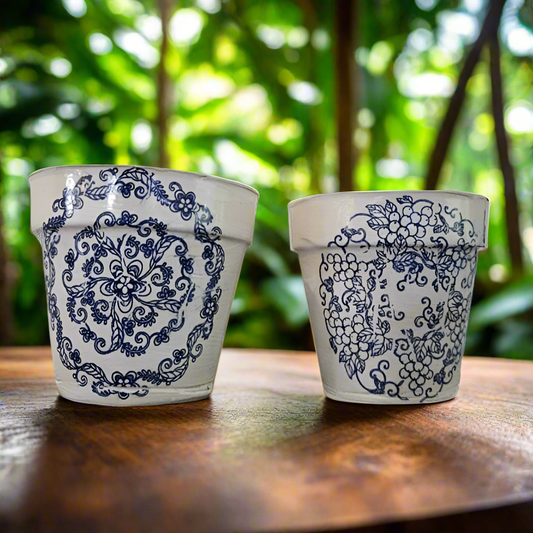 Heirloom Stamp Planter – Blue Echoes of Botanical Calm, Ø8×9 cm