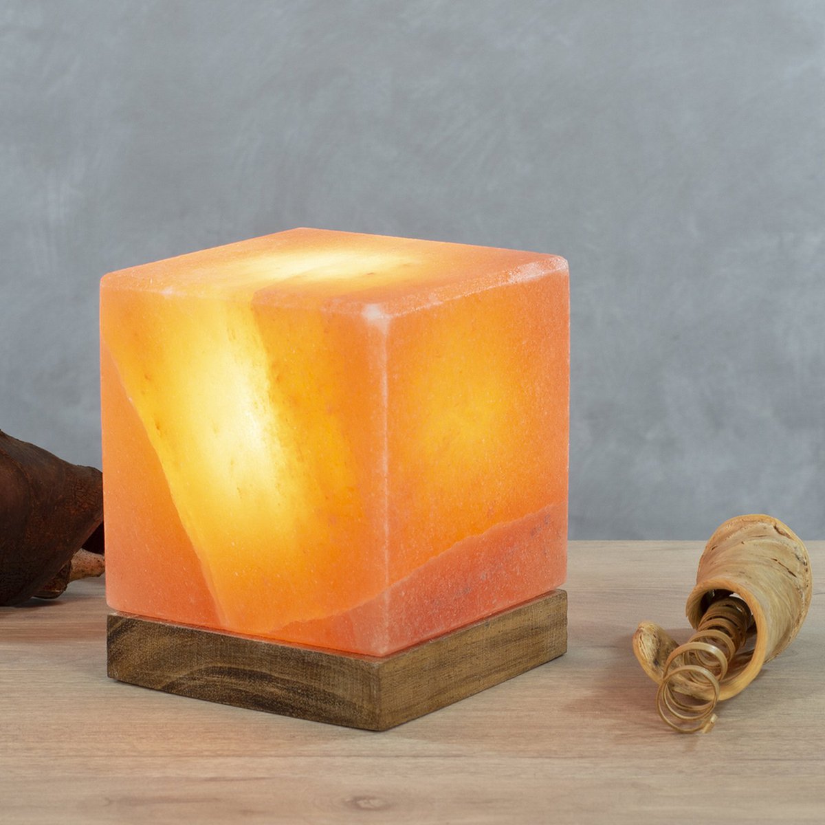 Zoutlamp kubus 10x10x12cm