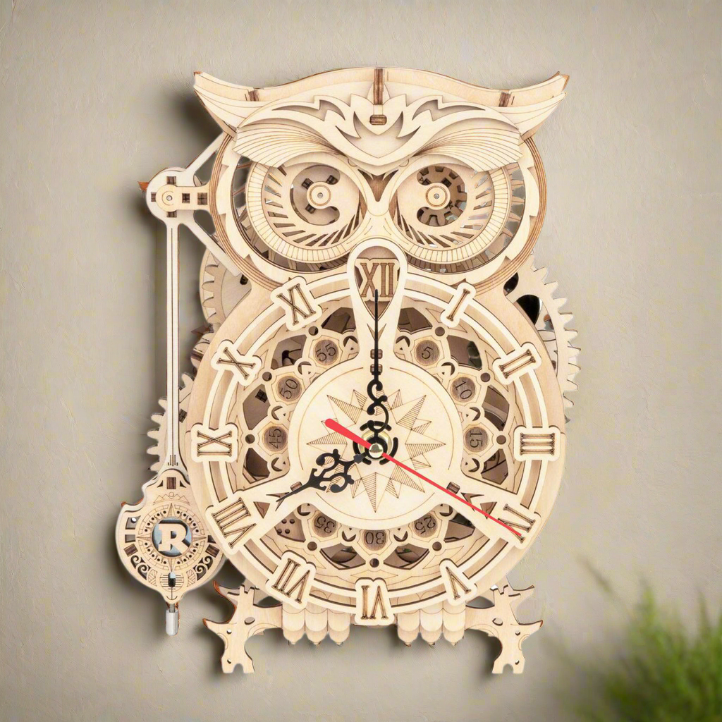 Guardian Owl DIY Wooden Wall Clock Kit – Featured Timekeeper, 161 Pieces by Robotime