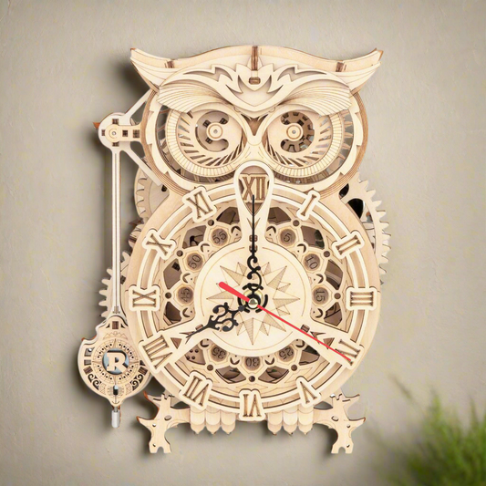 Guardian Owl DIY Wooden Wall Clock Kit – Featured Timekeeper, 161 Pieces by Robotime