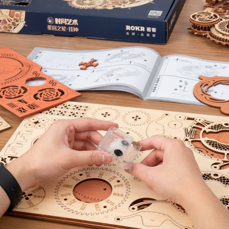Zodiac Timekeeper DIY Wooden Clock Kit – Baroque Cosmic Precision, 168 pieces by Robotime