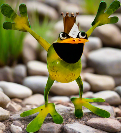 Cheerful Metal Frog Garden Sculpture – Hand-Painted Outdoor Decor (35 cm)