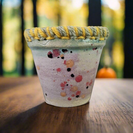 Crochet Rim Ceramic Planter – Playful Stitch-Touched Vessel, Ø6×7.5 cm