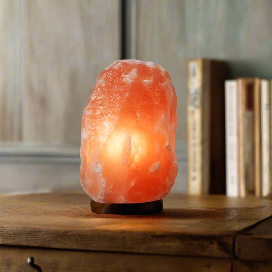 Quiet Glow Salt Lamp – Himalayan Rock Light for Evening Calm, Ø11×19 cm