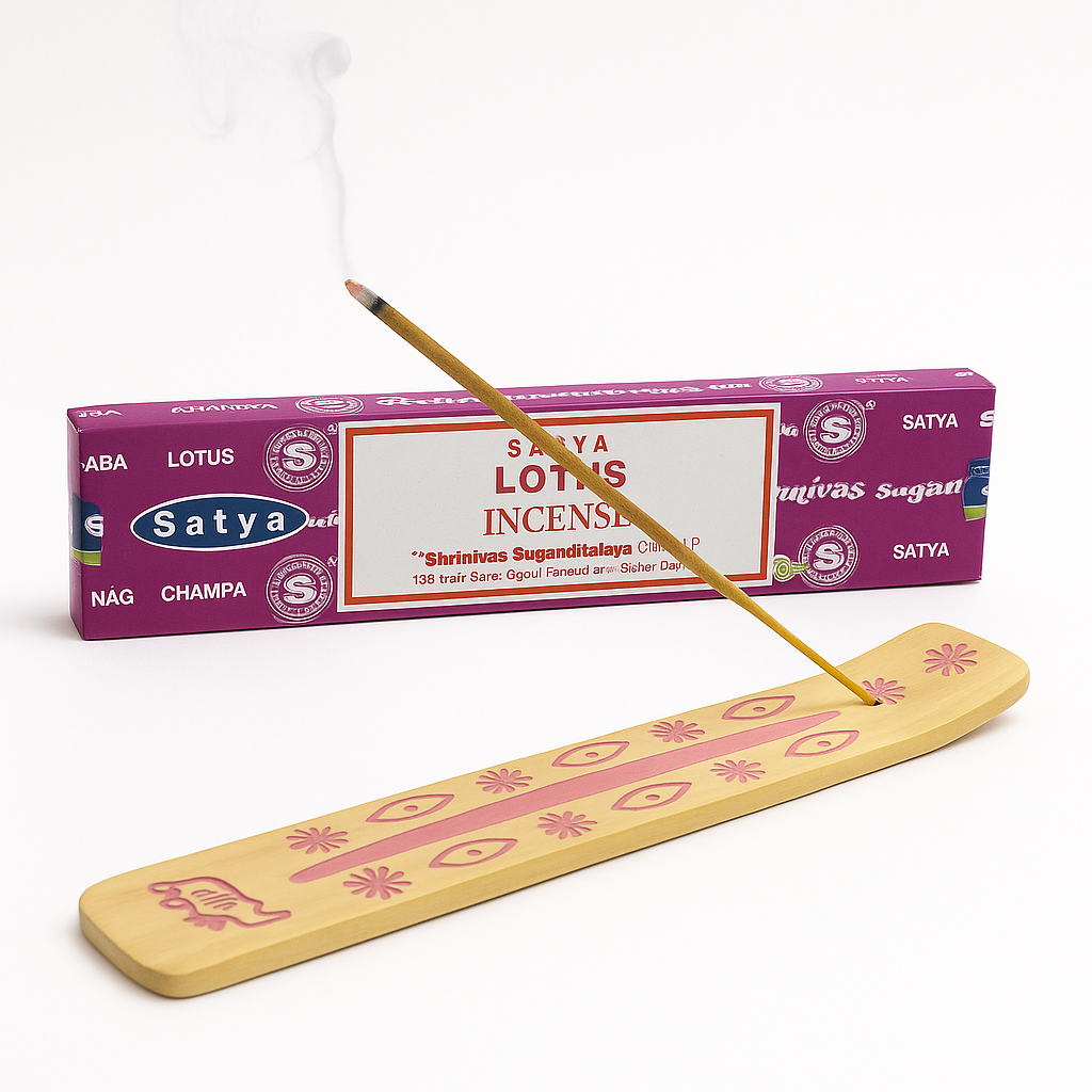 Satya Lotus Incense Sticks – Scent of Tranquil Renewal, 15 g by Satya / Shrinivas Sugandhalaya