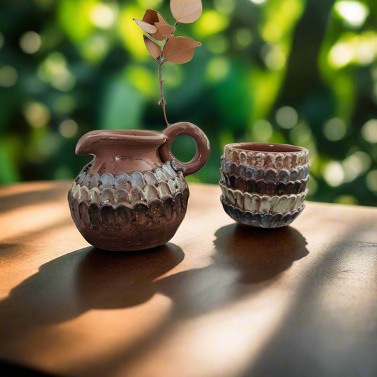 Scalloped Ritual Set – Hand-Thrown Warm Red Clay Pair, Ø8×8 cm & Ø10×10 cm