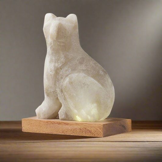 Feline Ritual Salt Lamp – Crystal Cat Light for Still Corners, 13 cm