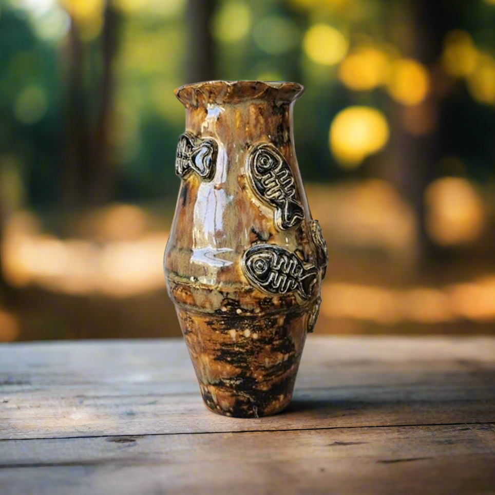 Earthfire Small Ceramic Vase – Amber Glazed Fishbone Vessel, Ø9×17 cm by Red Raven Pottery