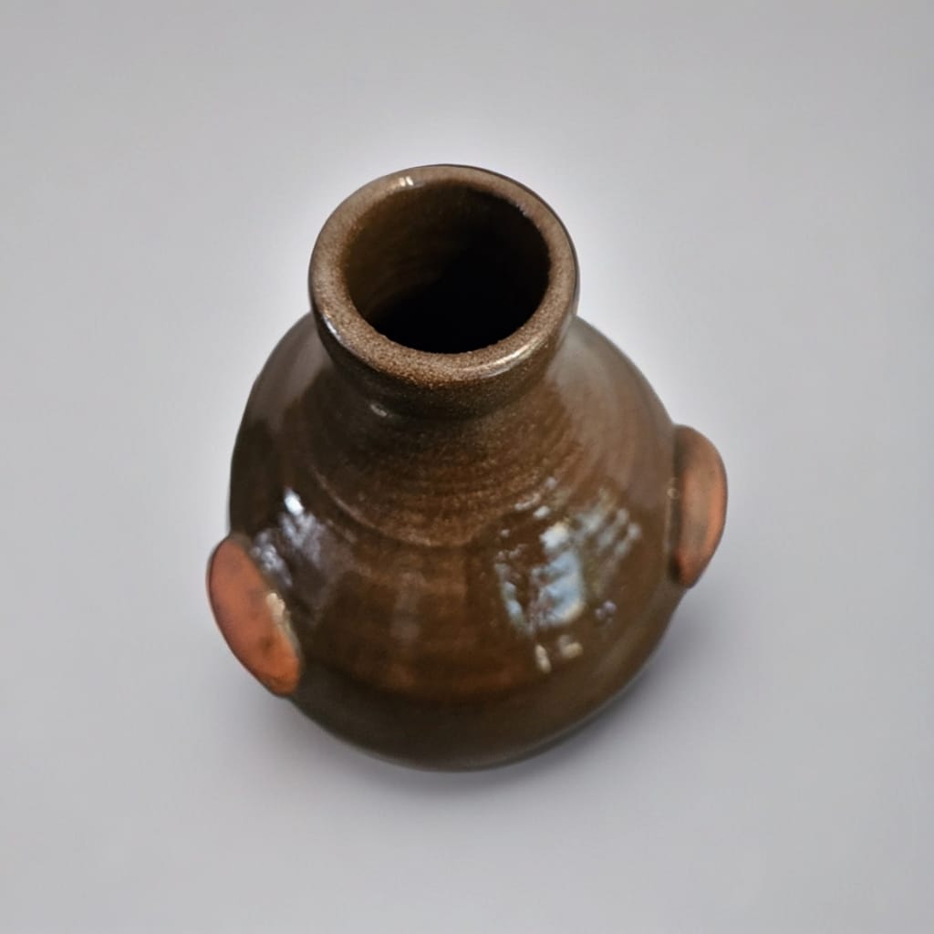 Skull Vase - Gothic Botanical Ceramic Vessel, Ø9 cm x 12 cm
