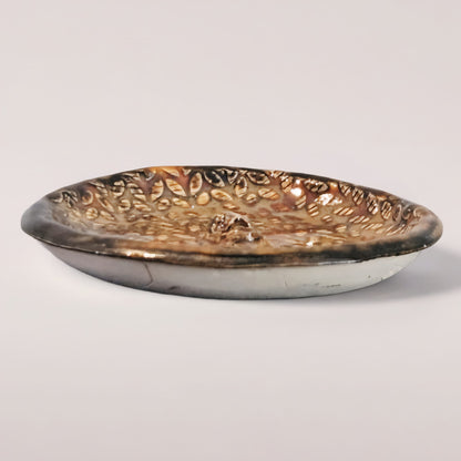 Desert Sun Skull Ceramic Incense Holder – Ritual of Light and Shadow, Ø8 cm by Red Raven Pottery