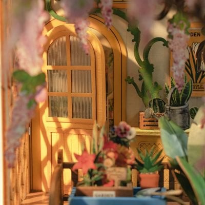 DIY Book Nook Boekensteun Garden House, Robotime, TGB06, 20,3x11x24,1cm