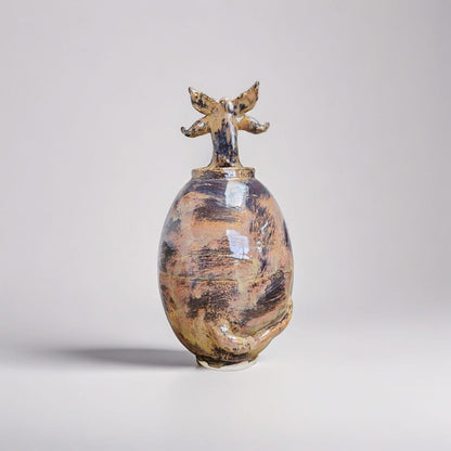 AristoCat Ceramic Figurine & Vase – Baronial Watchful Grace, Ø12×23 cm by Red Raven Pottery