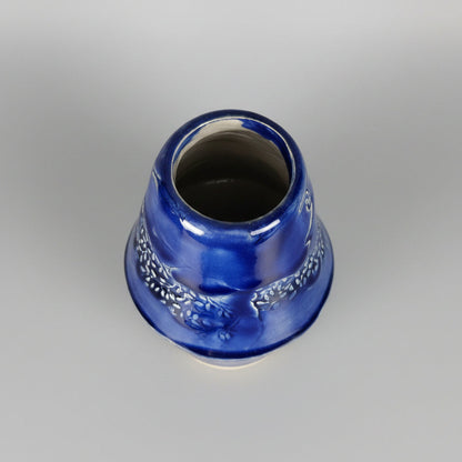 Botanical Zenith Ceramic Mini Vase – High Sky Growth in Stillness, Ø6×10 cm by Red Raven Pottery