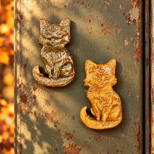 Celestial Feline Handmade Ceramic Fridge Magnet – Mystic Cat Familiar, 6.5 × 3.5 × 0.5 cm by Red Raven Pottery