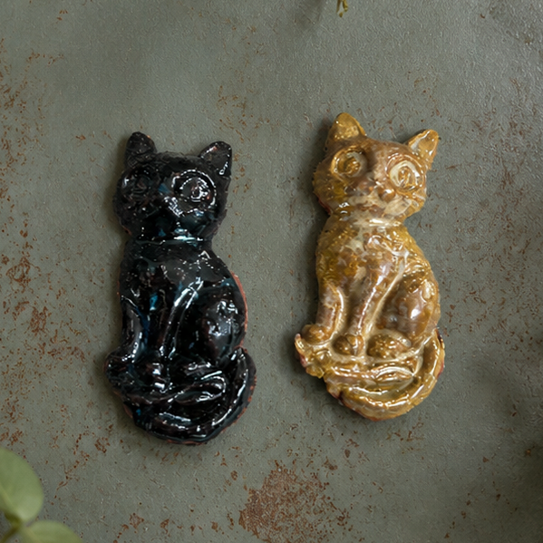 Celestial Feline Ceramic Magnet – Cosmic Companion Ceramic Accent, 5×2.3 cm by Red Raven Pottery