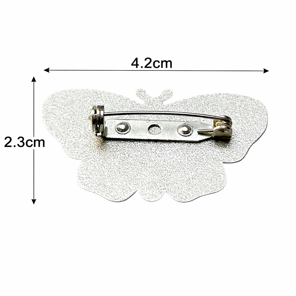 Celestial Moth Lapel Pin – Botanic Wings Metal Badge, 4.2 × 2.3 cm
