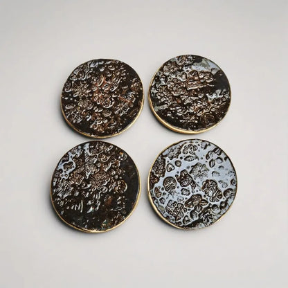 Christmas Story Ceramic Coasters – Set of 4 Winter Table Companions, Ø8 cm by Red Raven Pottery