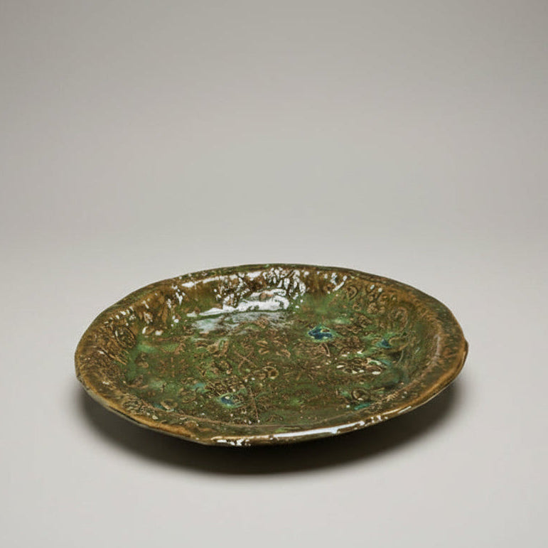 Christmas Story Ceramic Trinket Dish – Evergreen Keepsake Catchall, Ø16×2 cm by Red Raven Pottery