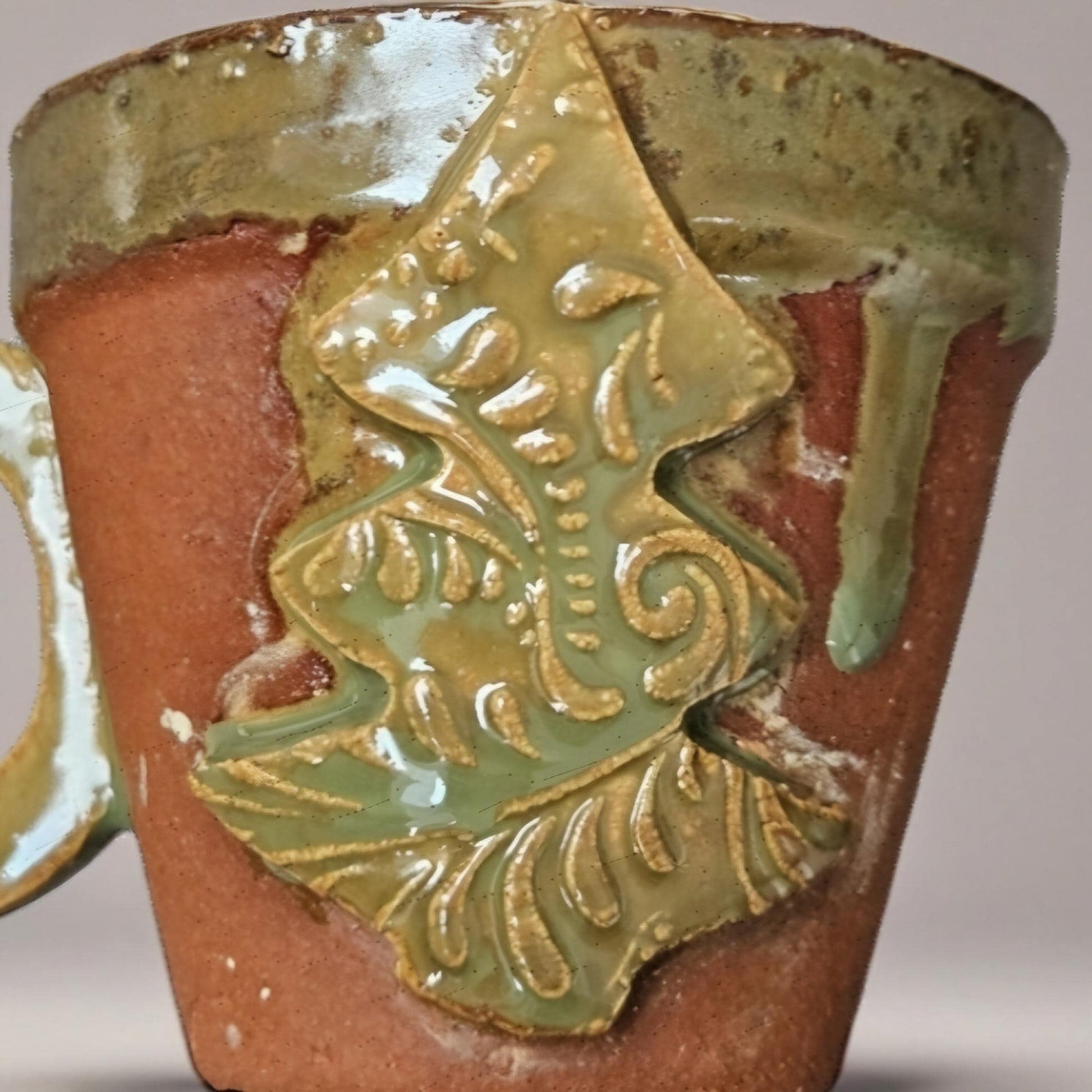 Christmas Tree Ceramic Coffee Cups – Set of 2 Festive Holiday Vessels, Ø8.5×7.5 cm by Red Raven Pottery