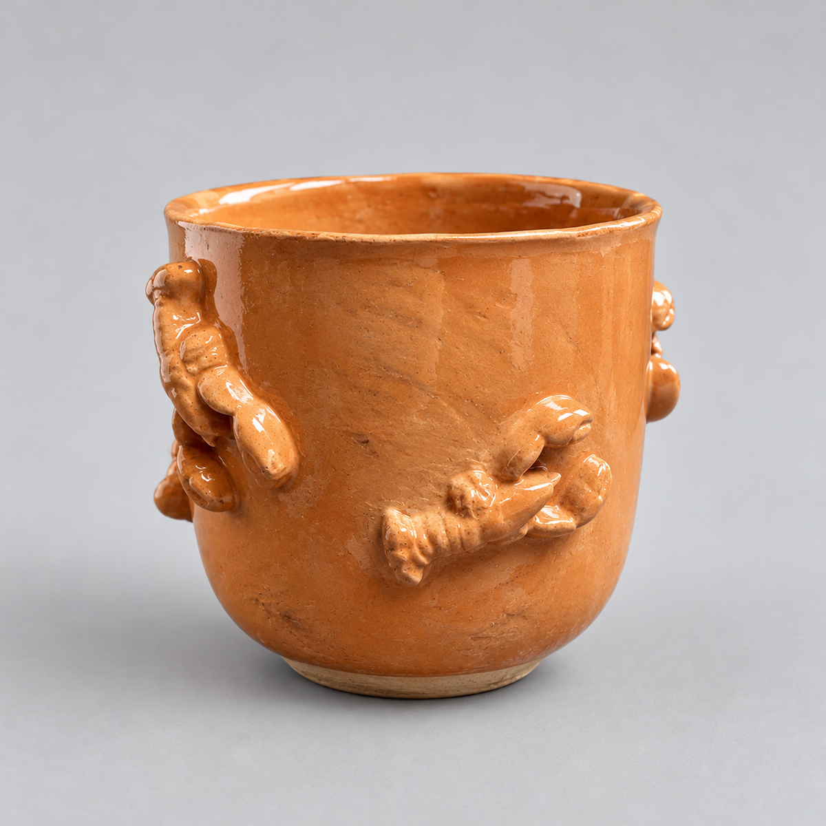 Crab Bisque Handmade Ceramic Mug – Claws Around the Coffee, Ø8 × 8.5 cm by Red Raven Pottery