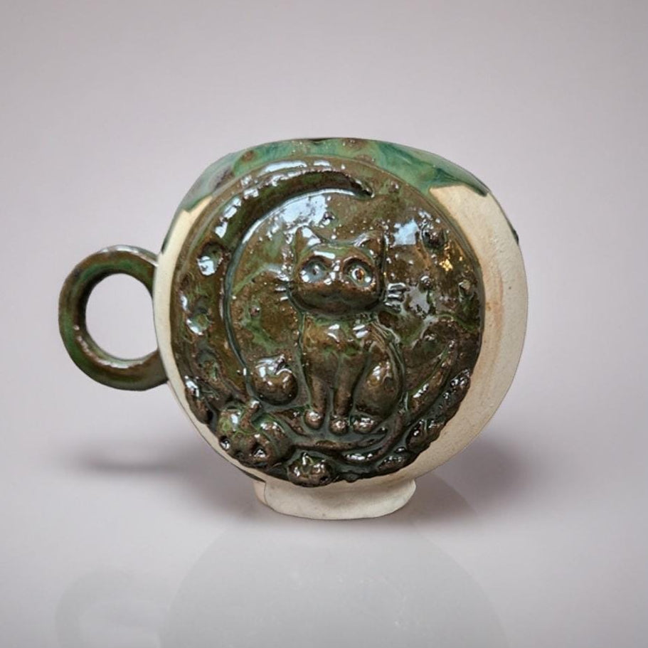 Crescent Familiar Ceramic Tea Mug – Guardian Of Moonlit Brews, Ø11×10.5 cm by Red Raven Pottery