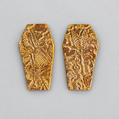 Crypt of Bones Handmade Ceramic Cutlery Rests – Remains at the Table, 9 × 4 × 1 cm, by Red Raven Pottery