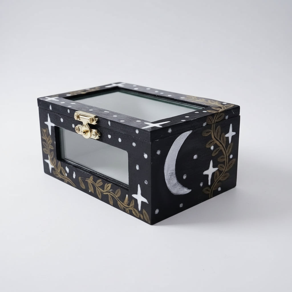 Dagaz Threshold Painted Ritual Box – Kit for Breakthrough & Renewal, 12×8×5 cm by Hook & Hex