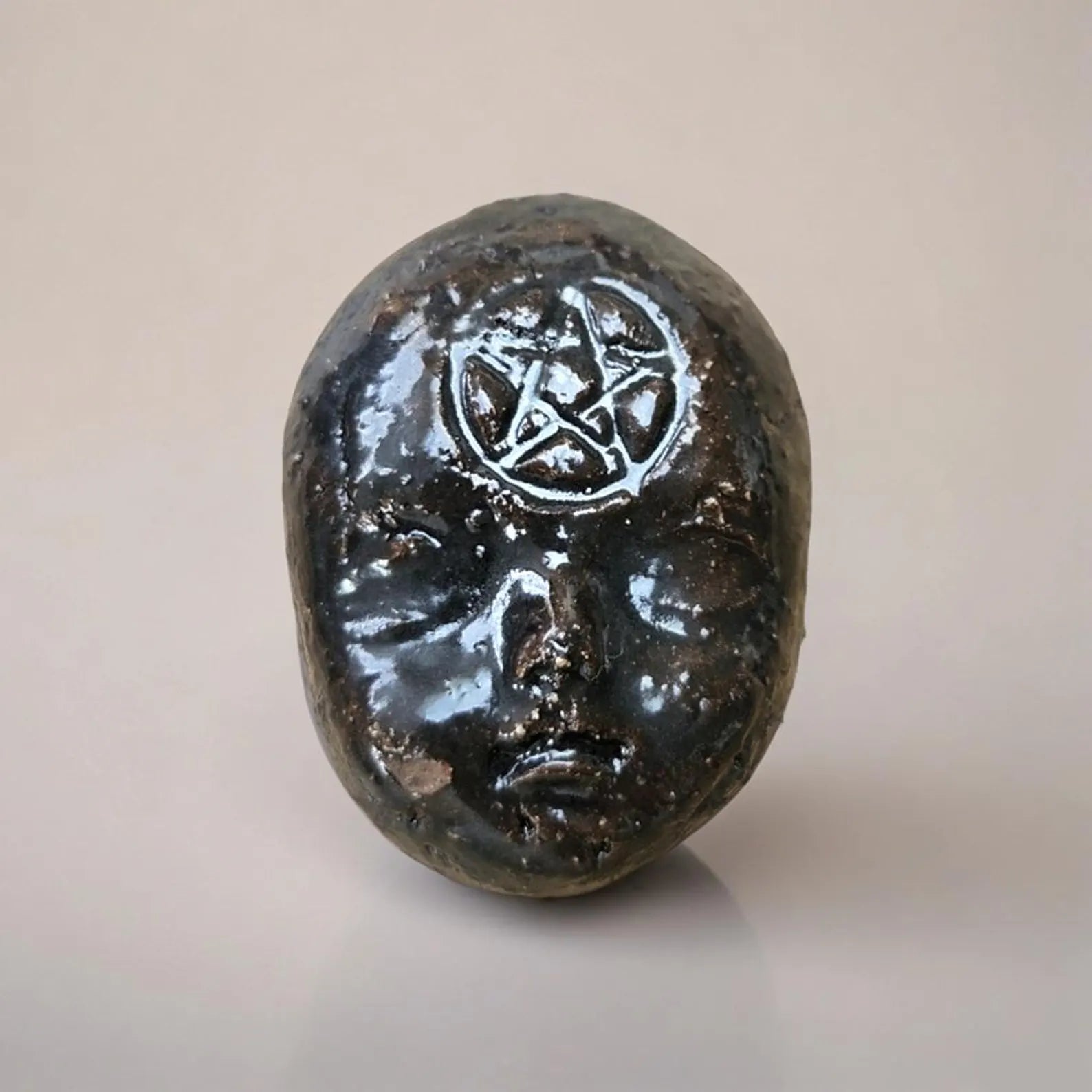 Doll Face Fridge Magnets – Occult Ceramic Ornaments, 4×3 cm, various designs by Red Raven Pottery
