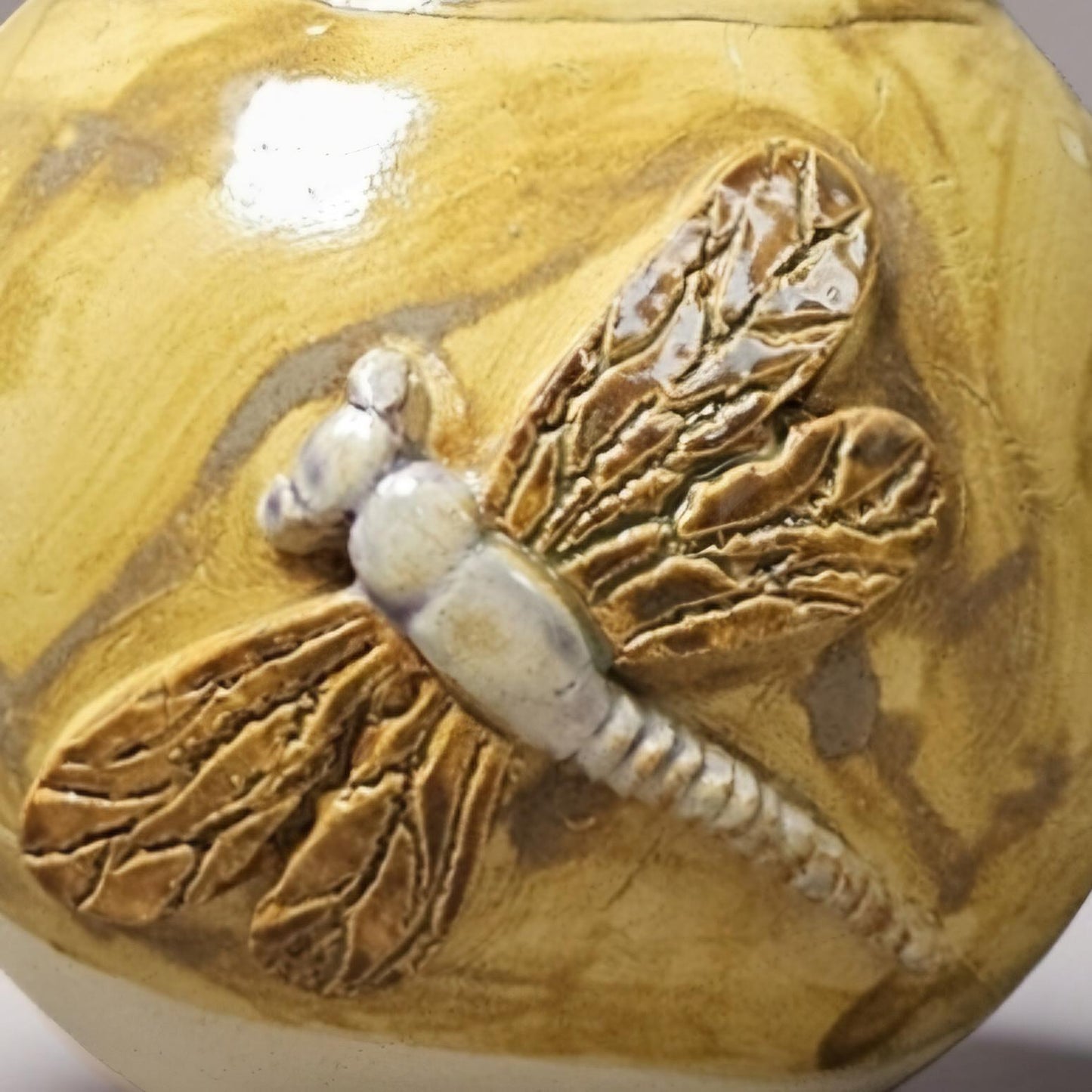 Drifting Dragonfly Ceramic Tea Mug – Dawn-Toned Ritual Comfort, Ø11×9.5 cm by Red Raven Pottery