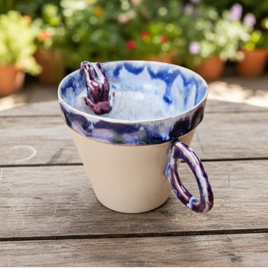 Drowning Doll Ceramic Tea Mug – Submerged Innocence Ritual, Ø9.5×10.5 cm by Red Raven Pottery