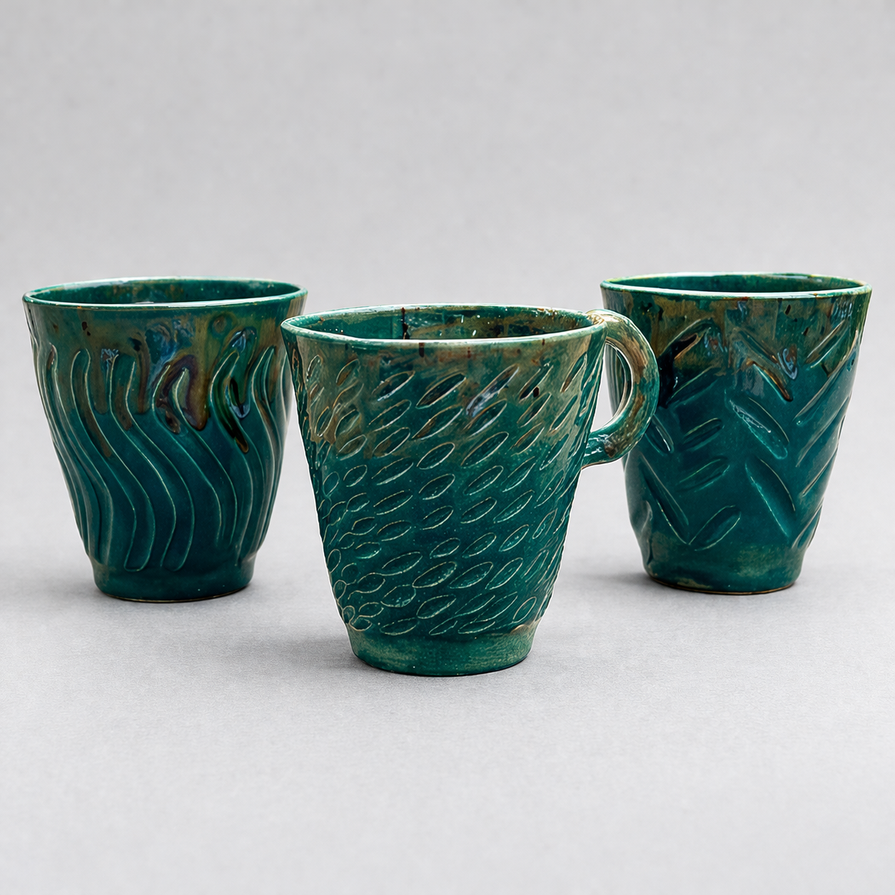 Emerald Grove Ceramic Cup – Ritual Beneath the Canopy, Ø8.5×9 cm by Red Raven Pottery