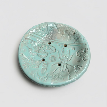 Eucalyptus Entomology Handmade Ceramic Soap Dish – Insects in Soft Green, Ø10 × 2 cm by Red Raven Pottery