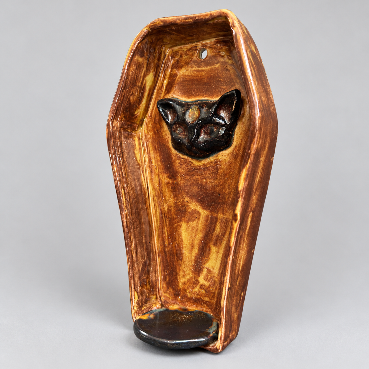 Familiar’s Rest Handmade Ceramic Coffin Wall Shelf – Gothic Tealight & Succulent Holder, 18 × 9 × 5 cm by Red Raven Pottery