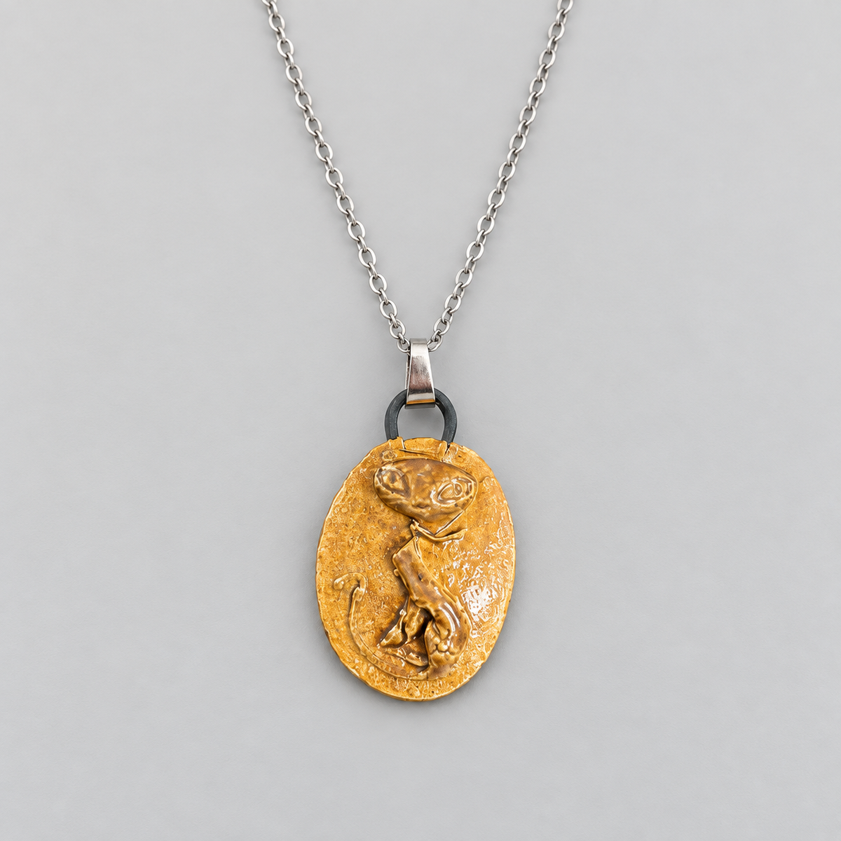 Feline Familiar Handmade Ceramic Necklace – Cat Spirit Pendant, 3.5 × 2.5 × 0.5 cm by Red Raven Pottery