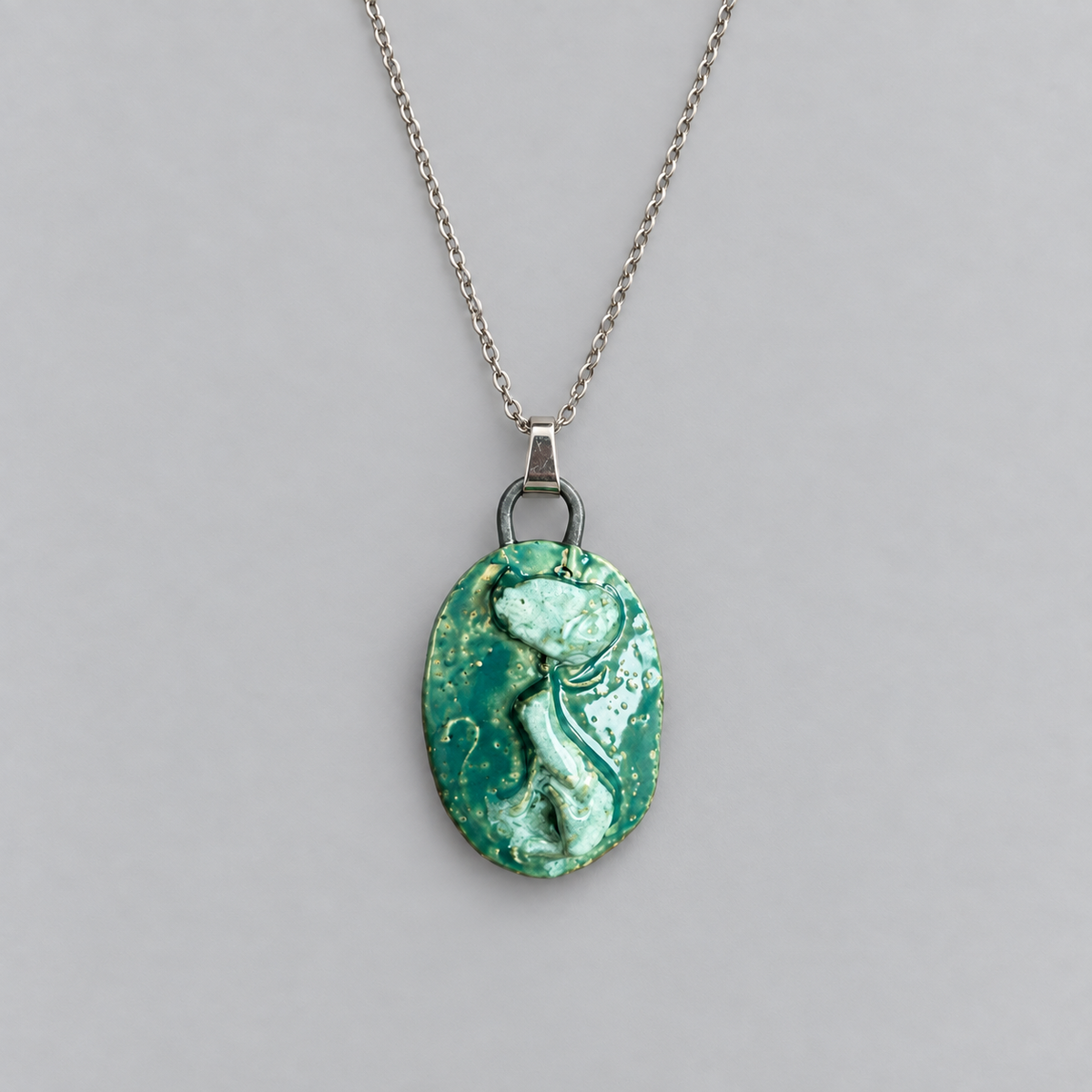 Feline Familiar Handmade Ceramic Necklace – Cat Spirit Pendant, 3.5 × 2.5 × 0.5 cm by Red Raven Pottery