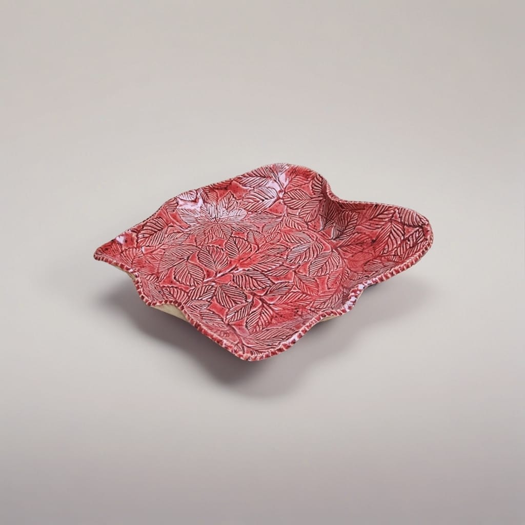 Fiery Grove Ceramic Bowl – Ember of a Burning Canopy, Ø28×4 cm by Red Raven Pottery