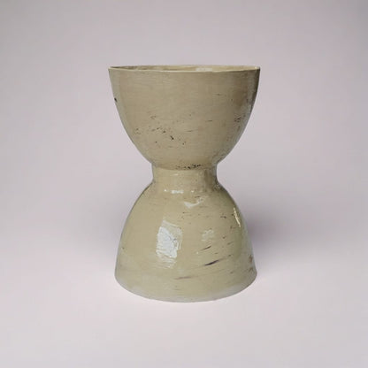 Floral Hearth Ceramic Planter – Quiet Bloomed Presence, Ø12×17 cm by Red Raven Pottery