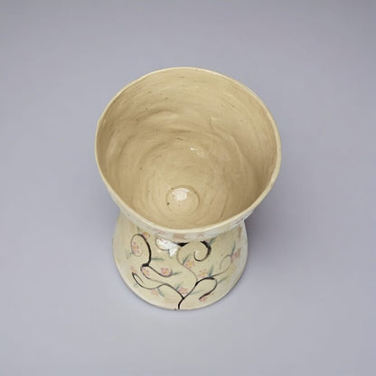 Floral Hearth Ceramic Planter – Quiet Bloomed Presence, Ø12×17 cm by Red Raven Pottery