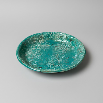 Floral Reef Ceramic Plate – Botanical Serving Ritual, Ø19.5×3 cm & Ø17.5×3 cm by Red Raven Pottery