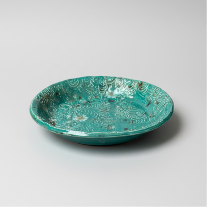 Floral Reef Ceramic Plate – Botanical Serving Ritual, Ø19.5×3 cm & Ø17.5×3 cm by Red Raven Pottery