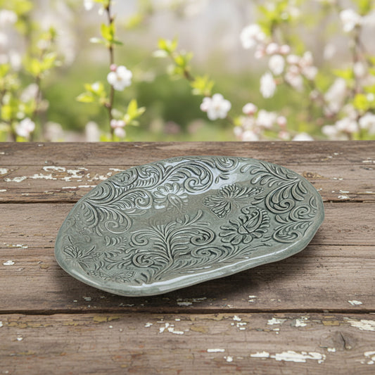 Floral Reverie Ceramic Trinket Dish – Quiet Transformation in Clay, Ø9×1.5 cm by Red Raven Pottery