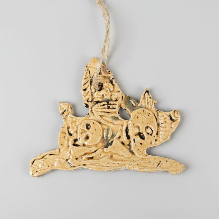 Flying Pig Ceramic Talisman – Turning Point Charm, 7.5×5.5 cm by Red Raven Pottery