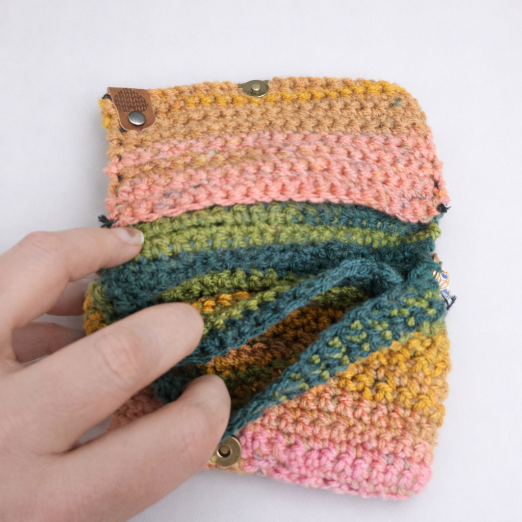 Forest Moth Crochet Wallet – Woodland Dawn Purse, 15×11 cm by Hook & Hex